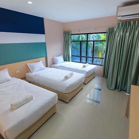 Jj Residence Phuket Town Extérieur photo