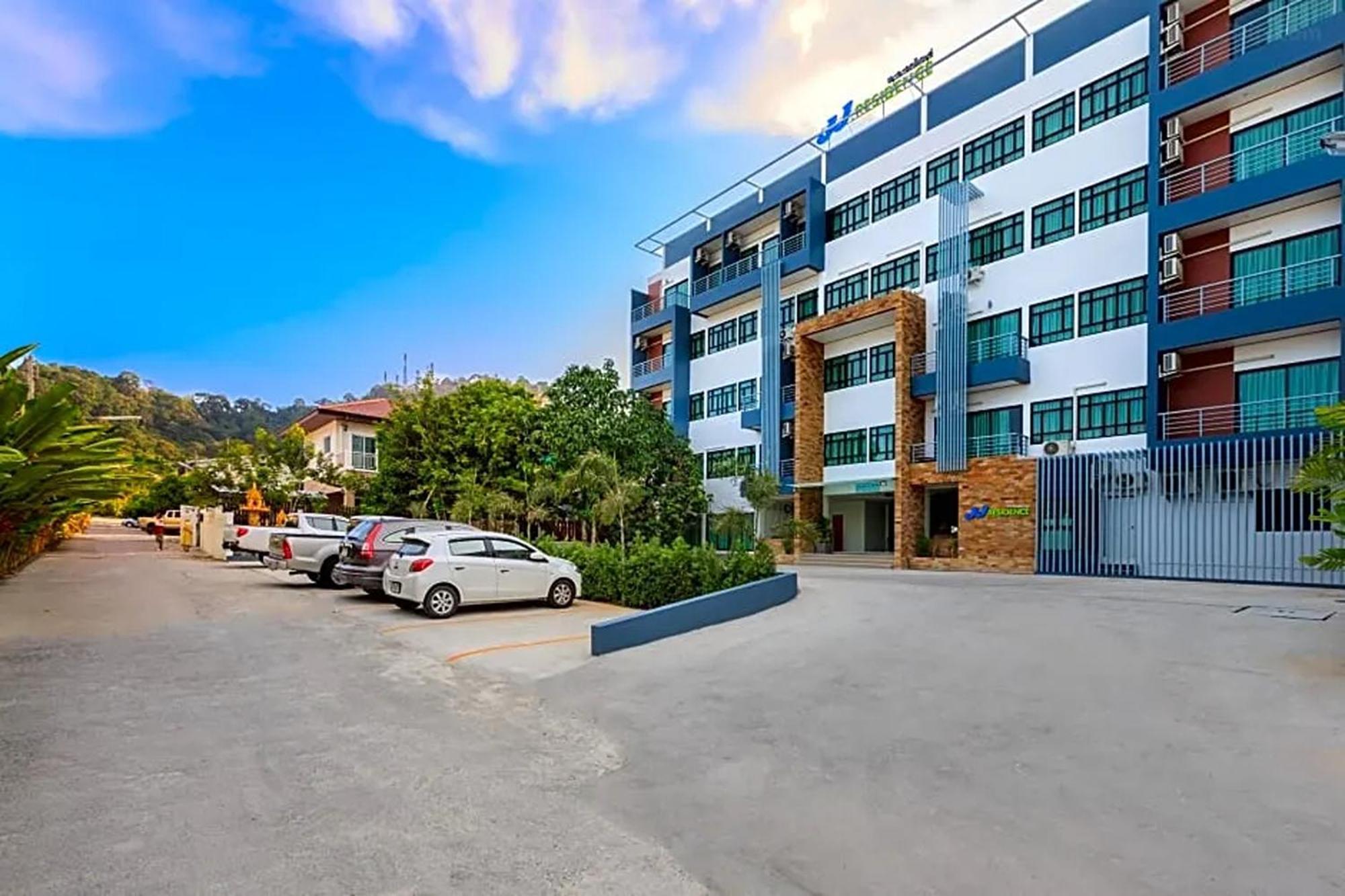 Jj Residence Phuket Town Extérieur photo